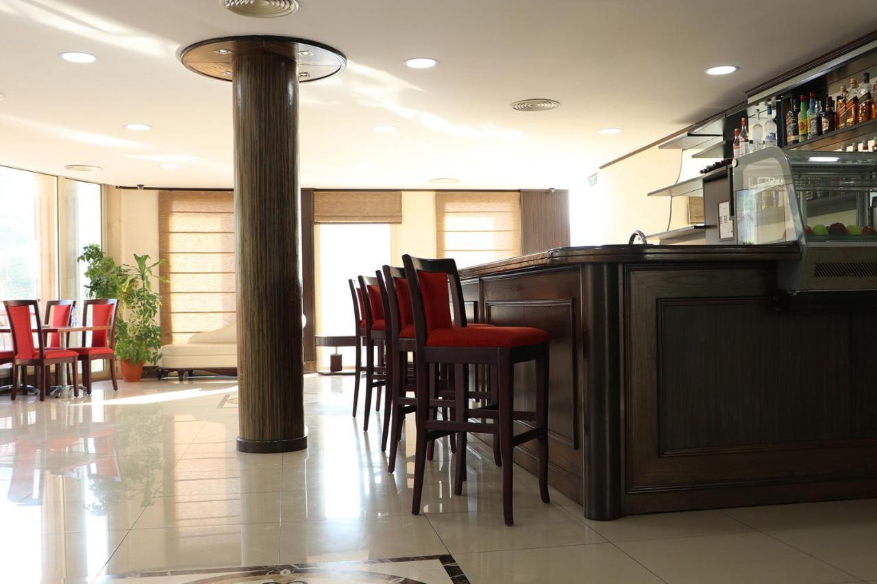 Golden Lili Resort & Spa Aley Esterno foto